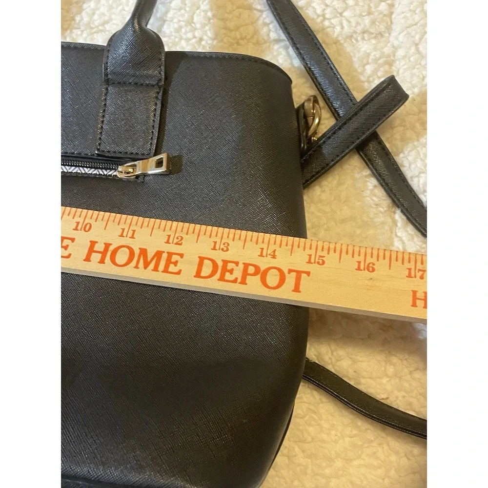 Black Handbag - Faux Leather - Clean